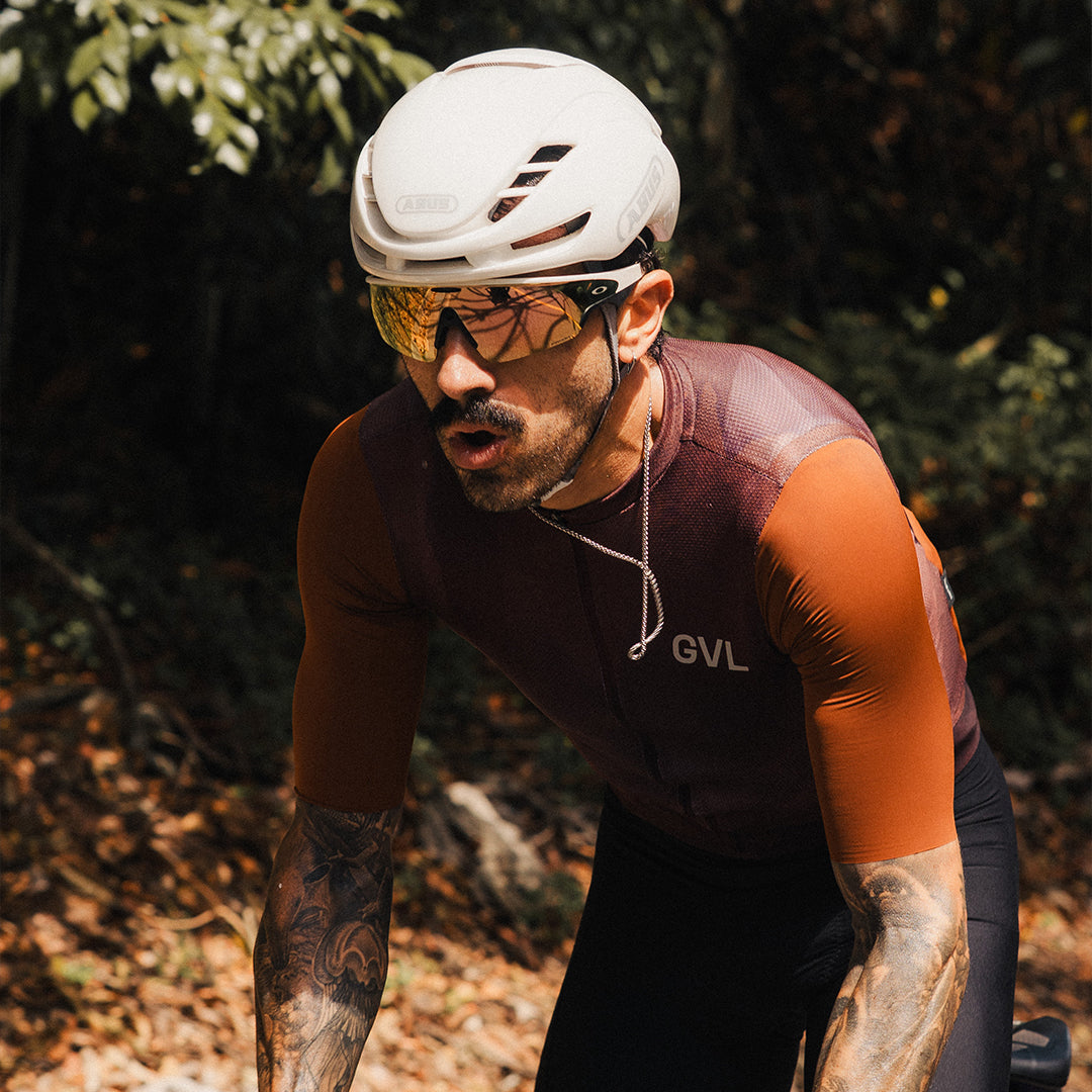 Four Worlds: How We Design a Givelo Jersey