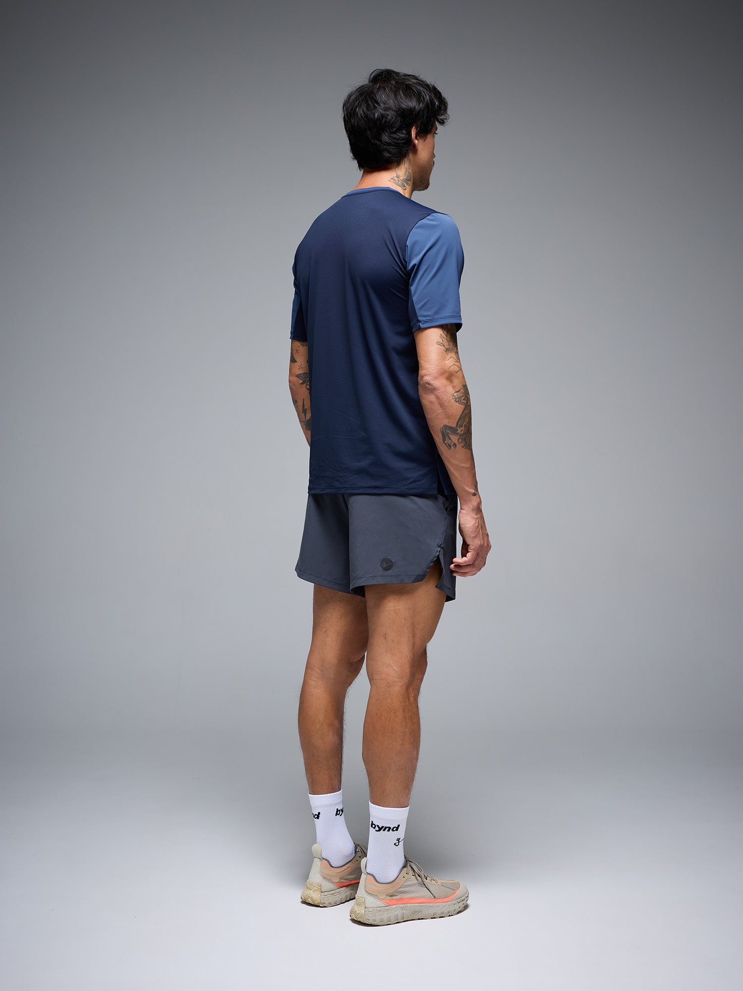 BYND OSAKA T-SHIRT - BLUE STEEL