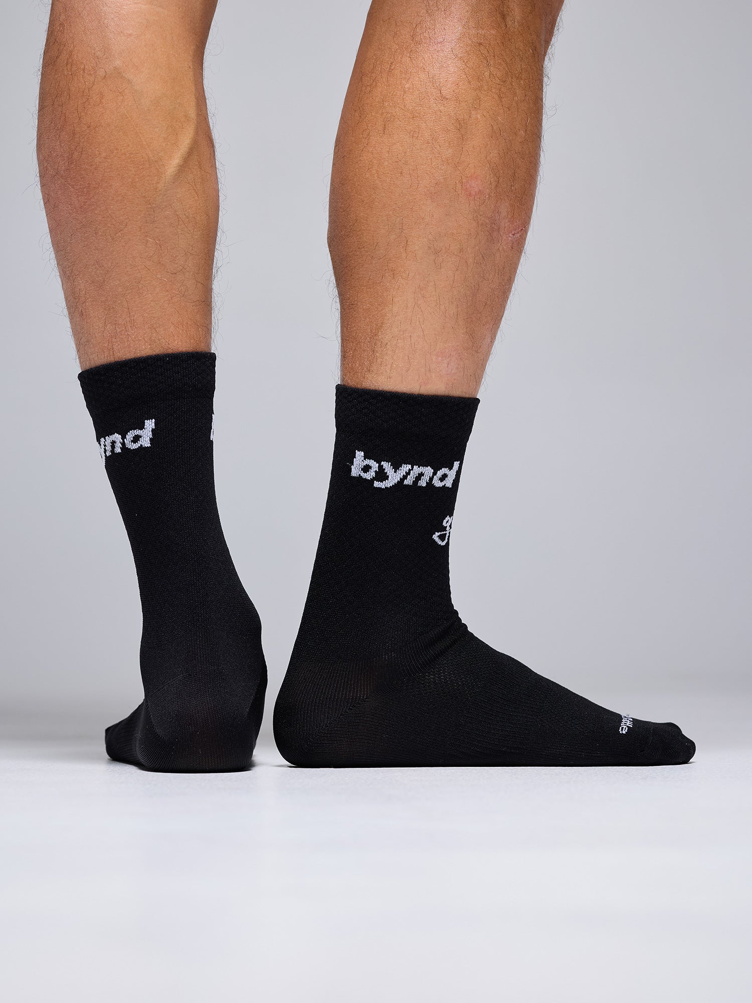 ULTRA BYND SOCKS - BLACK