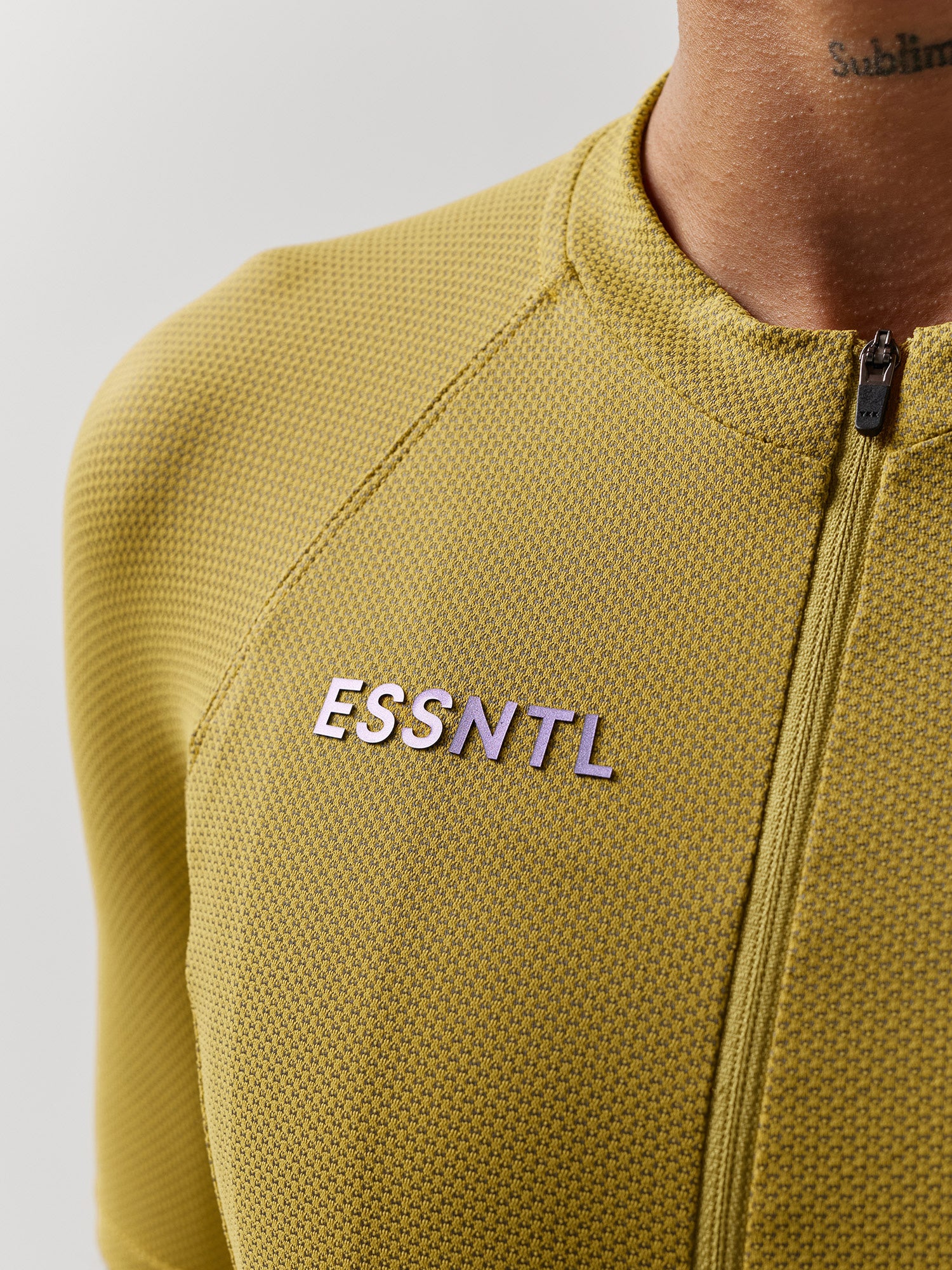 ESSNTL GRAPHENE SS UNISEX JERSEY MUSTARD