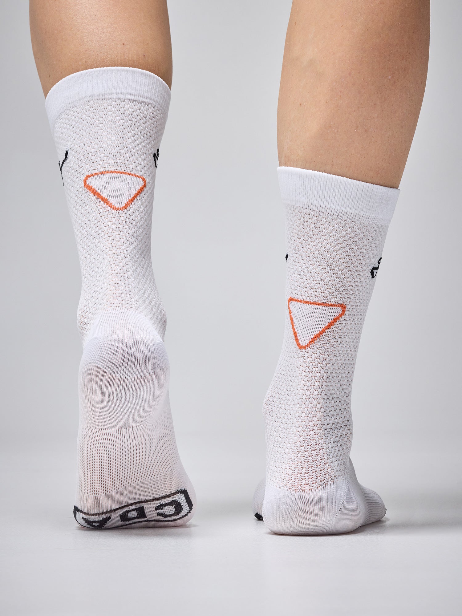 C.D.A ULTRA SOCKS - WHITE