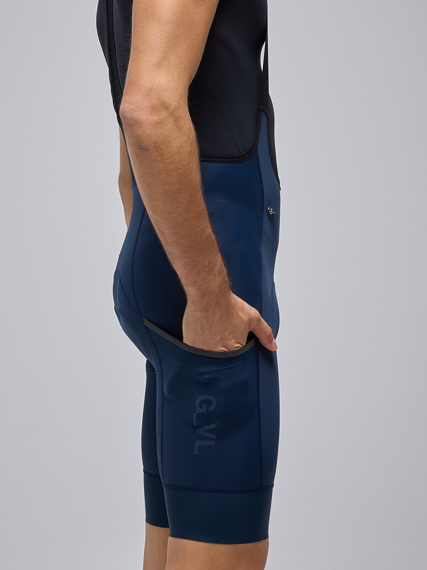 MEN'S ESSNTL CARGO BIB SHORTS - NAVY