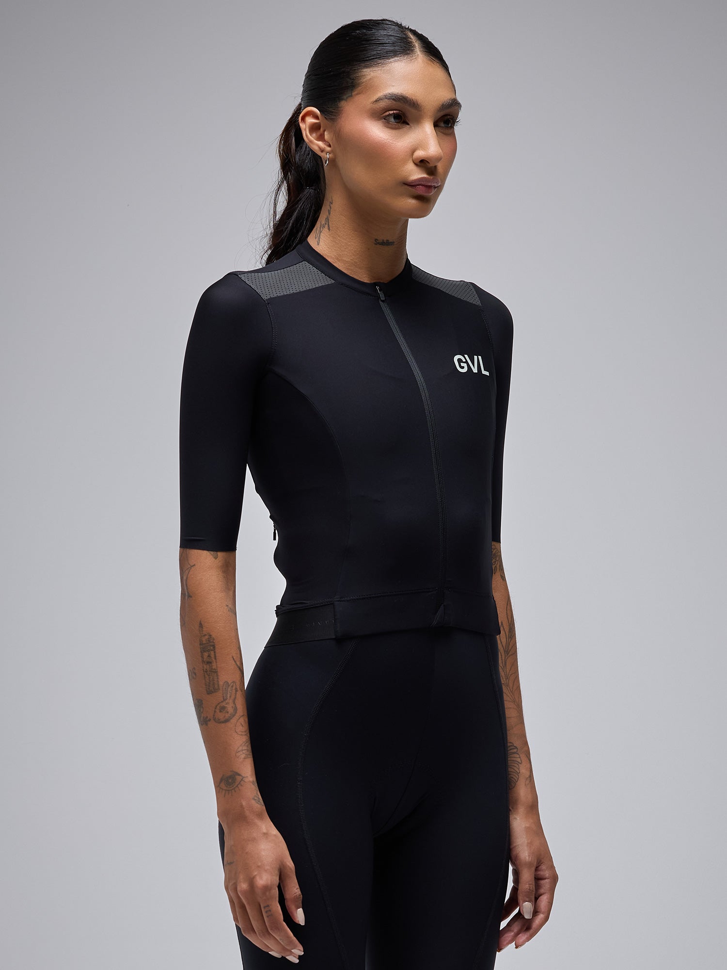 MODERN CLASSIC SS JERSEY - BLACK