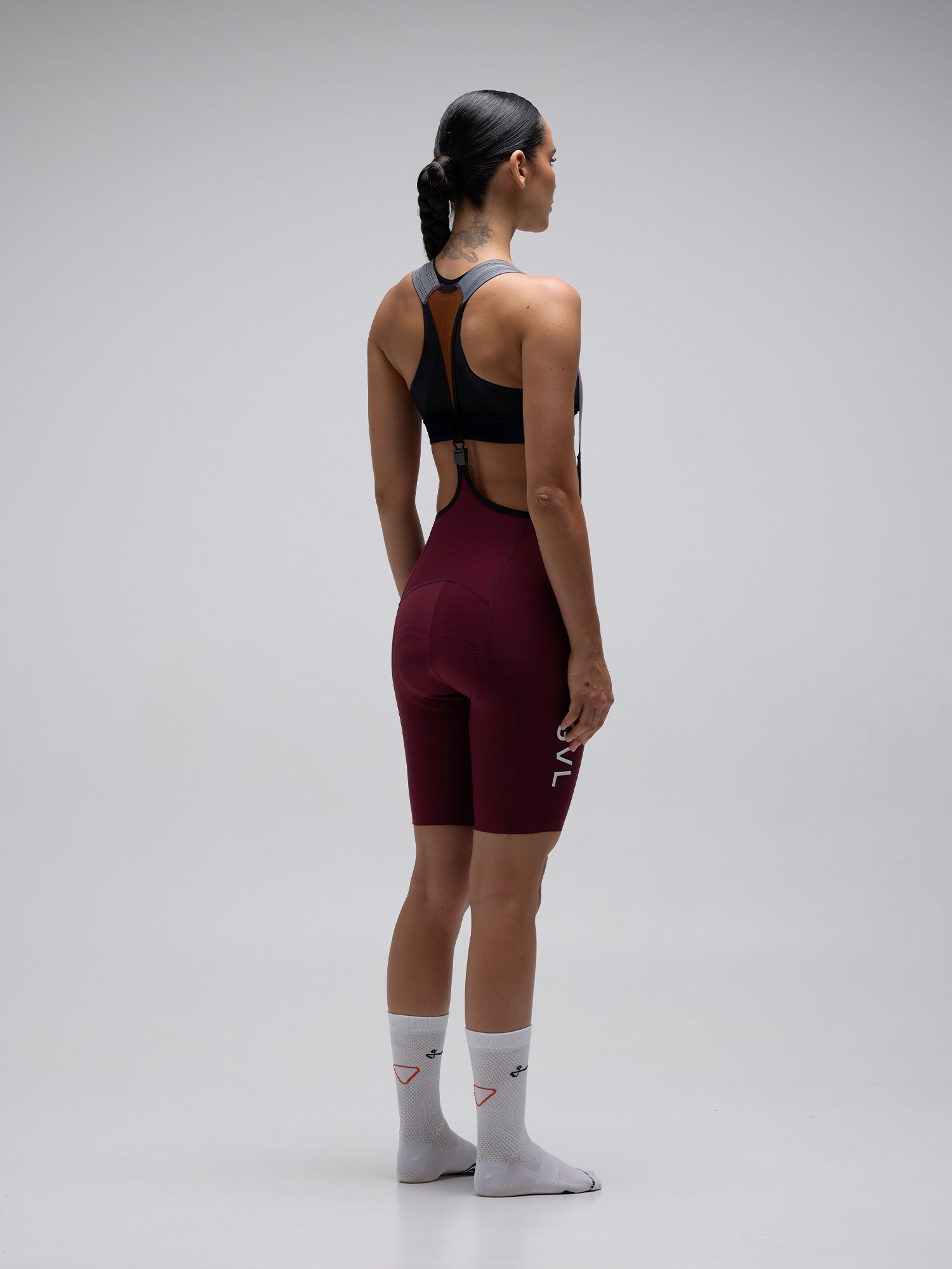 WOMEN’S LACEFLY BIB SHORTS - WINE