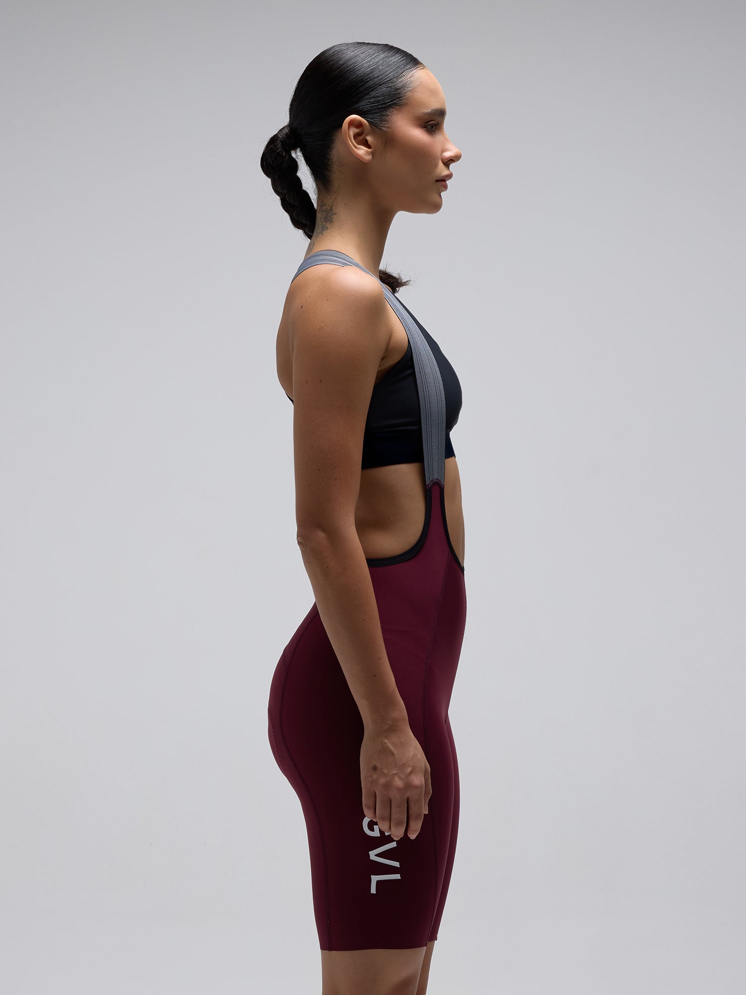 WOMEN’S LACEFLY BIB SHORTS - WINE