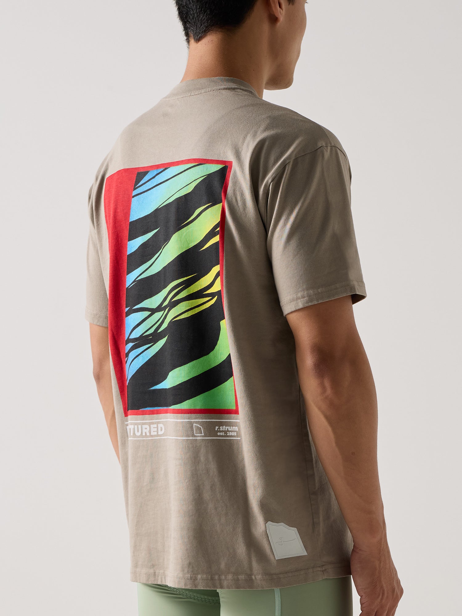RACHEL STRUM x GIVELO OVERSIZED COTTON TEE - TAUPE