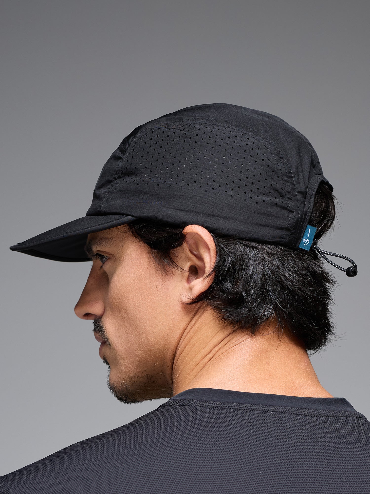 BYND SHELL CAP - BLACK