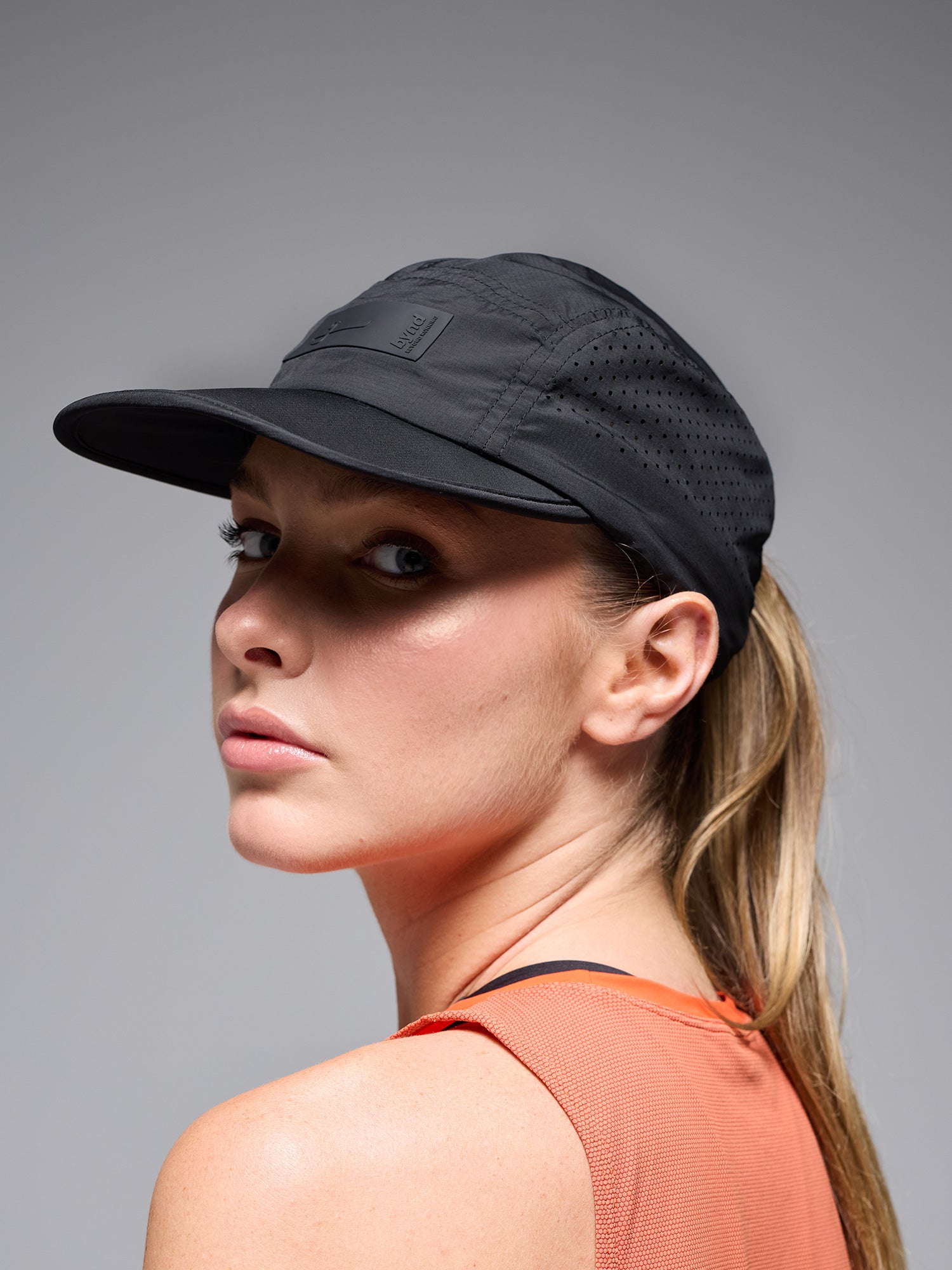 BYND SHELL CAP - BLACK