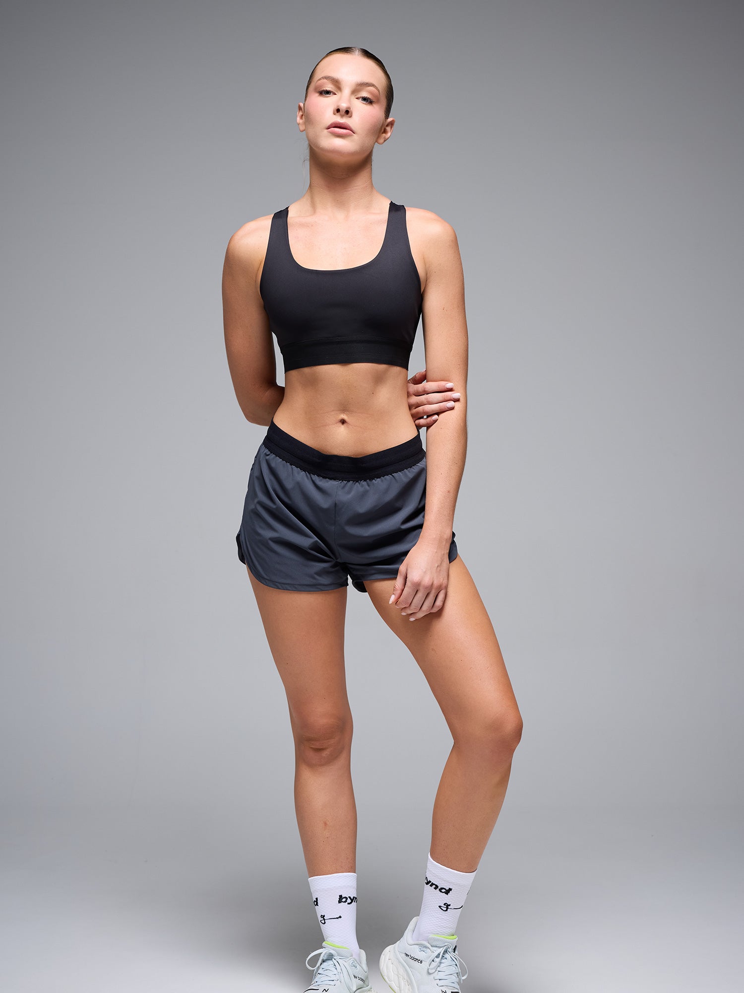 BYND RUN BRA - BLACK