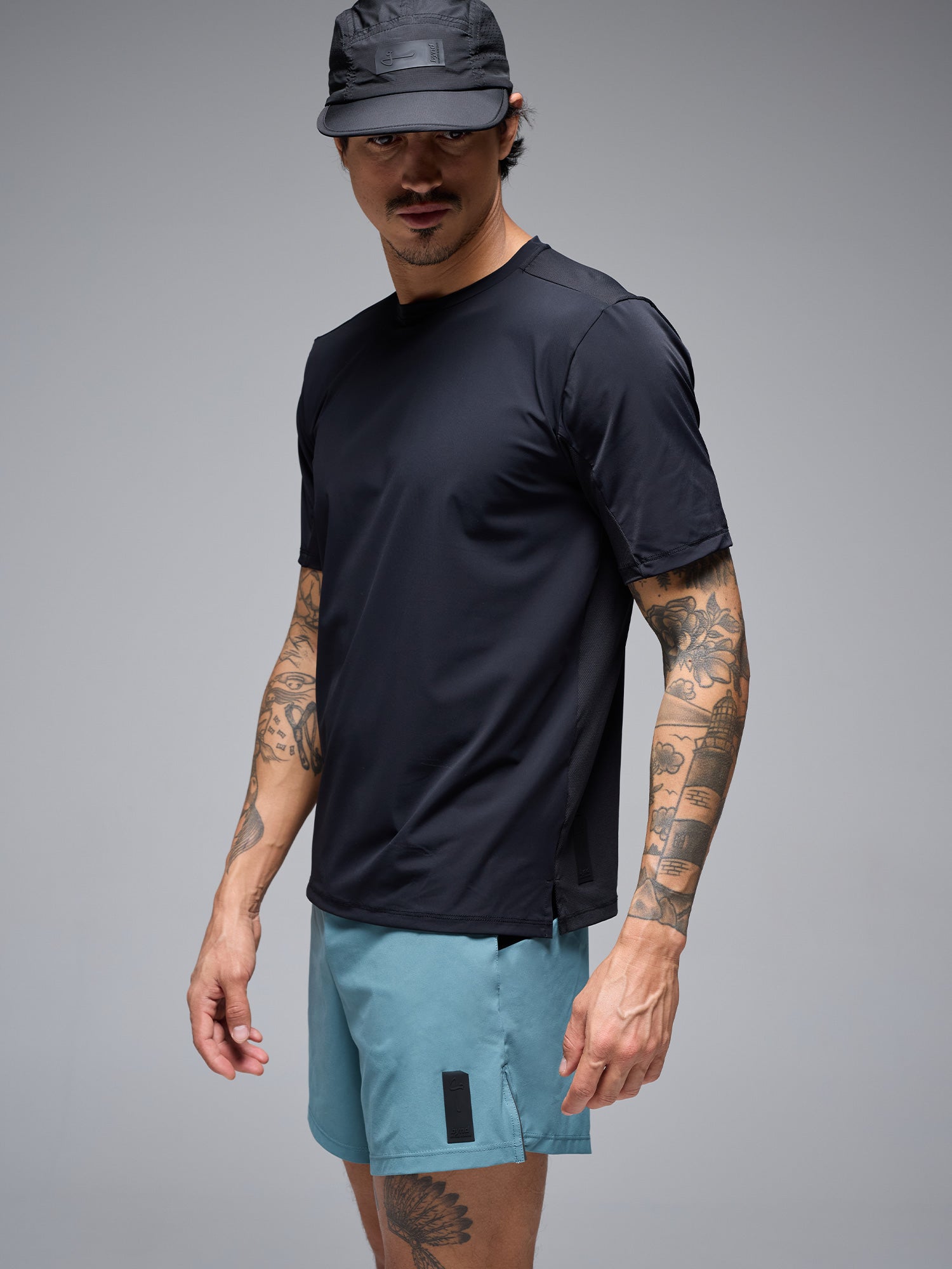 MEN'S 5" FLOW SHORTS - TEAL