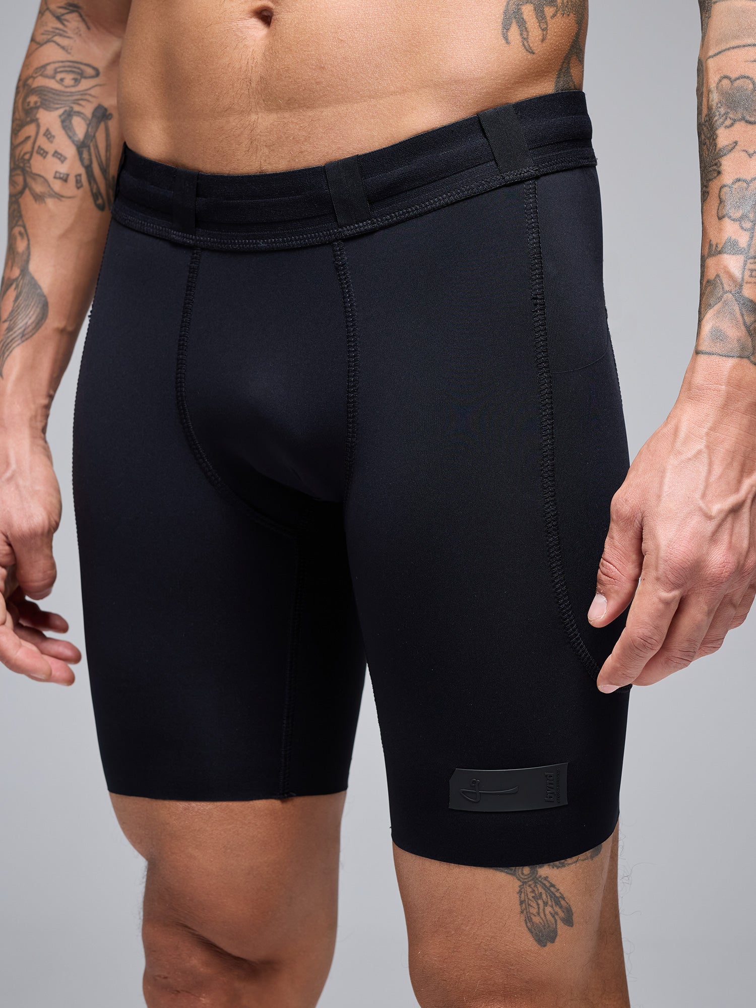 MEN'S BOOST HALF-TIGHTS