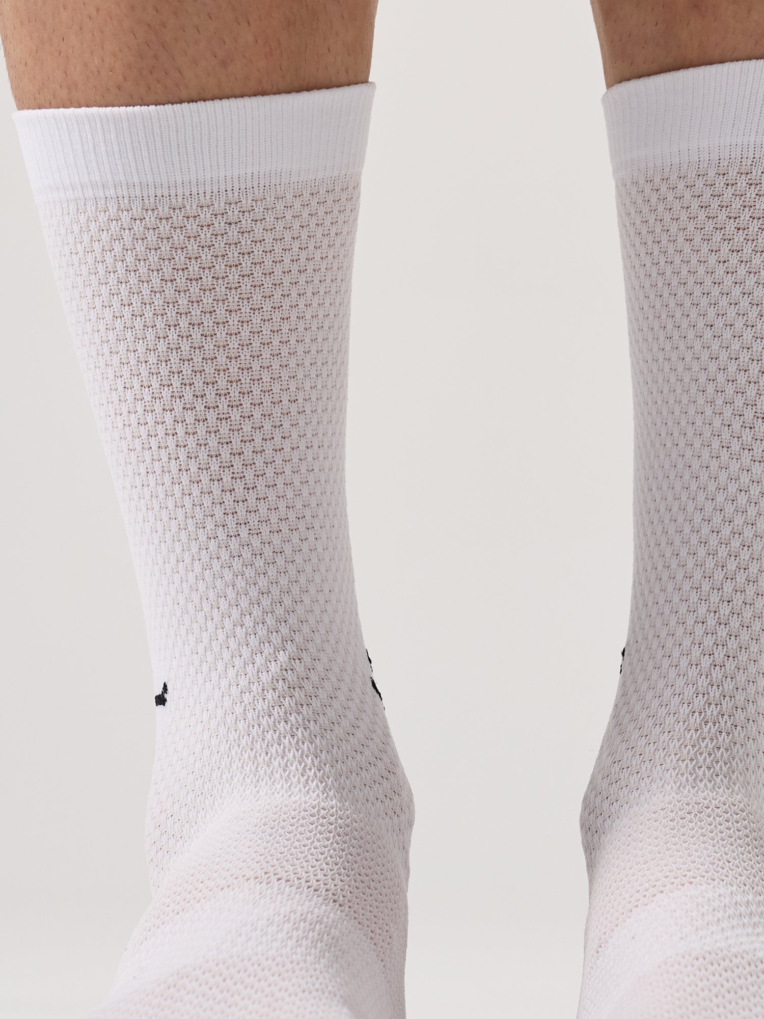 ULTRA G-LOGO SOCKS - WHITE