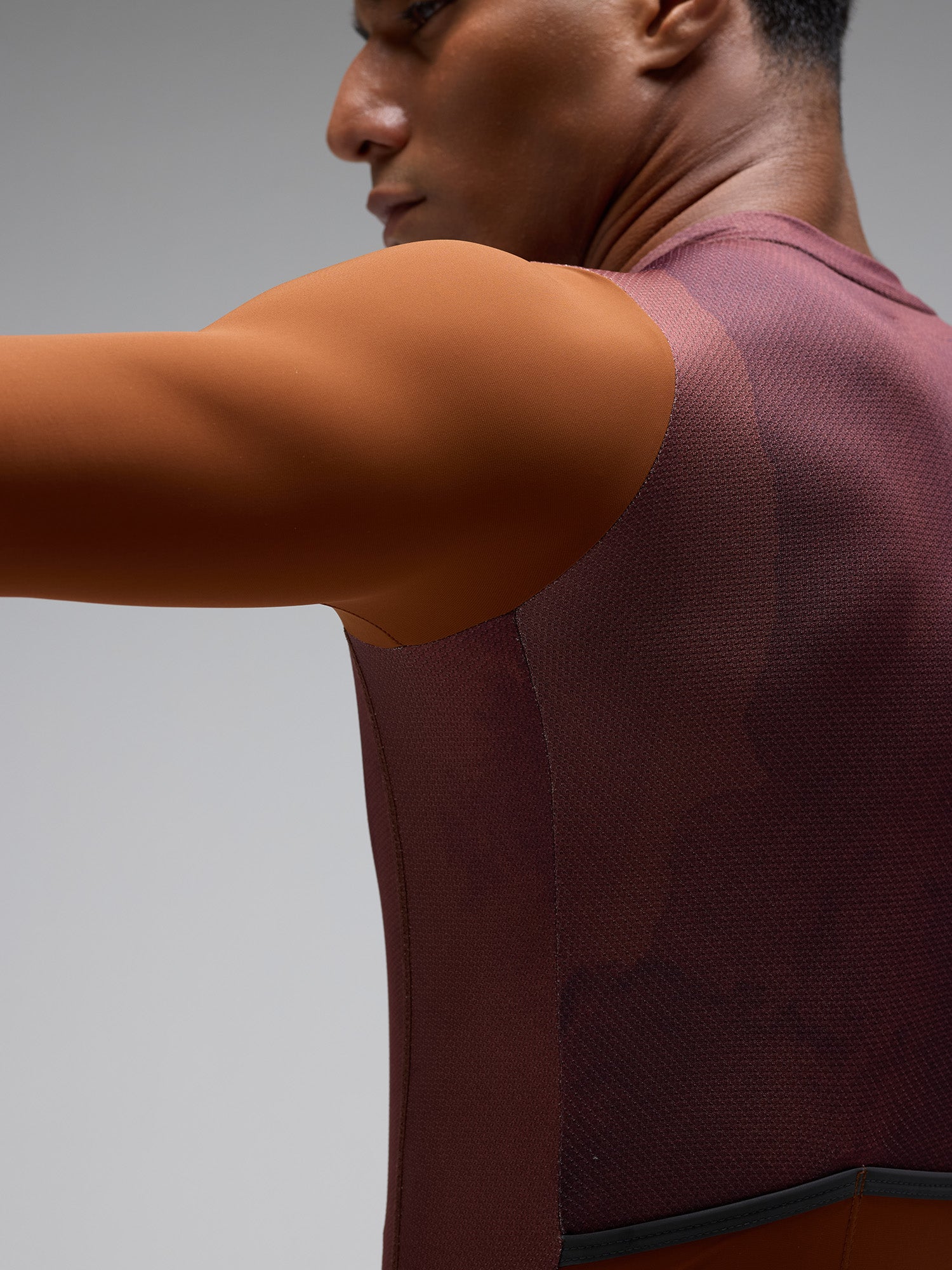 MODERN CLASSIC UNISEX GRAPHENE JERSEY - RUSSET